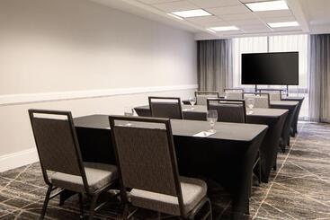 هتل Houston Marriott South At Hobby Airport