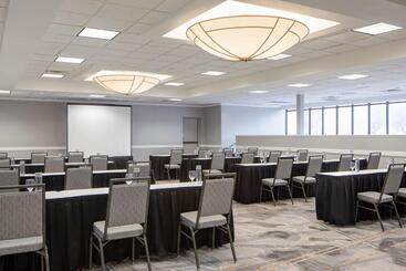 هتل Houston Marriott South At Hobby Airport