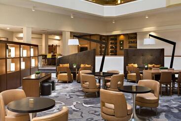هتل Houston Marriott South At Hobby Airport