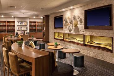 هتل Houston Marriott South At Hobby Airport