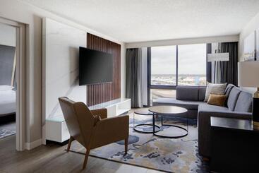 هتل Houston Marriott South At Hobby Airport