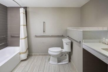 هتل Houston Marriott South At Hobby Airport