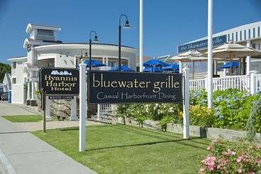 Отель Hyannis Harbor