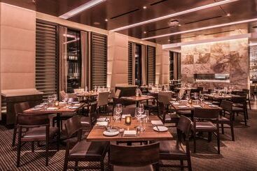 هتل Hyatt Regency Chicago