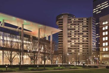 هتل Hyatt Regency Louisville