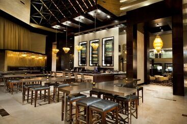Отель Hyatt Regency New Orleans