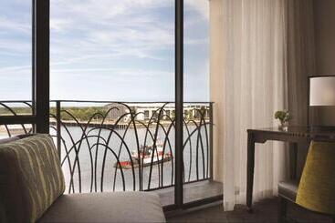 هتل Hyatt Regency Savannah
