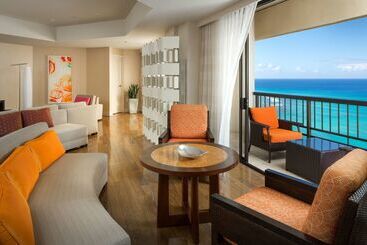 هتل Hyatt Regency Waikiki Beach Resort & Spa