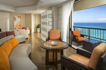هتل Hyatt Regency Waikiki Beach Resort & Spa