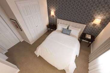 Independence Park Hotel, Premier Collection