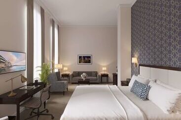 Independence Park Hotel, Premier Collection