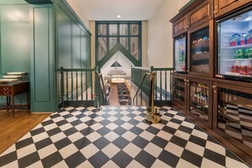 Independence Park Hotel, Premier Collection