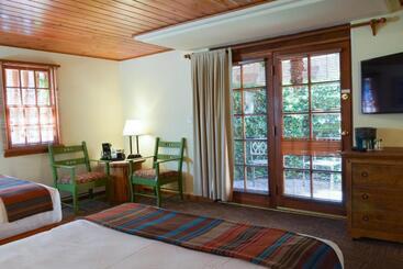 هتل Inn On The Alameda