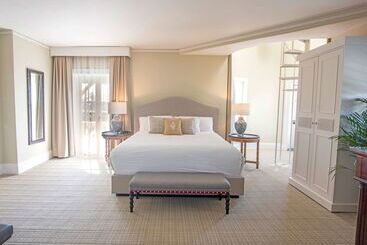 هتل Jekyll Island Club Resort