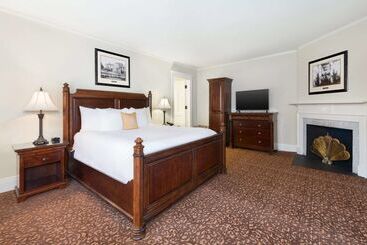 هتل Jekyll Island Club Resort