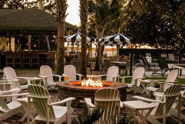 هتل Jekyll Island Club Resort
