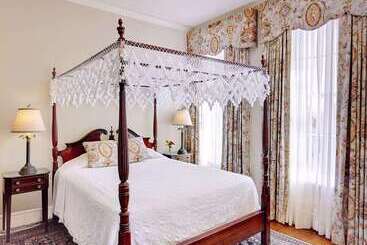 هتل John Rutledge House Inn