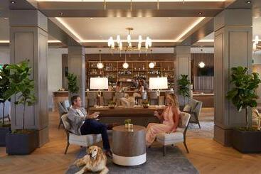 هتل L Auberge Del Mar