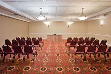 酒店 La Quinta Inn & Suites By Wyndham Downtown Conference Center