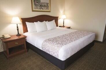 酒店 La Quinta Inn & Suites By Wyndham Downtown Conference Center