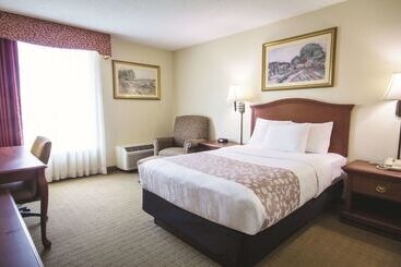 酒店 La Quinta Inn & Suites By Wyndham Downtown Conference Center