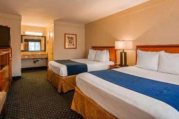 هتل Mission Bay Inn San Diego