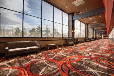 هتل Nugget Casino Resort