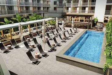 هتل Romer House Waikiki   Adults Only