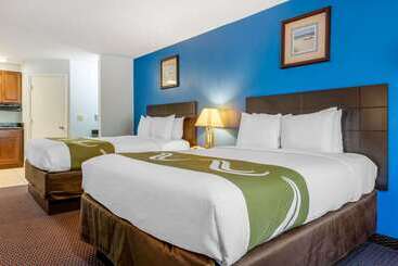هتل Quality Inn Sarasota North Near Lido Key Beach