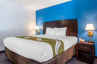هتل Quality Inn Sarasota North Near Lido Key Beach