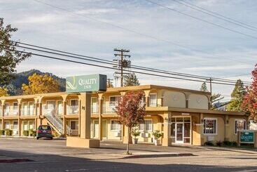 هتل Quality Inn Ukiah