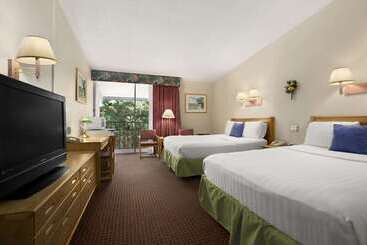 فندق Ramada By Wyndham Grand Junction