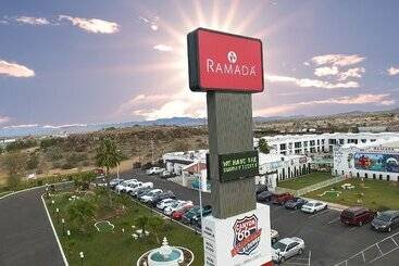 Ramada By Wyndham Kingman - Kingman