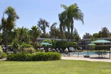 Ramada By Wyndham Sunnyvale/silicon Valley - Sunnyvale
