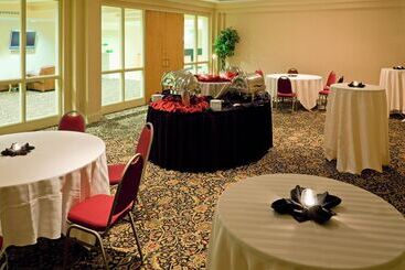 Red Lion Hotel Harrisburg Hershey
