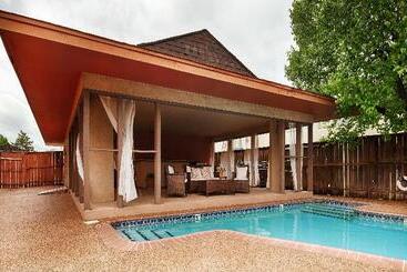 Surestay Plus Hotel By Best Western Lawton