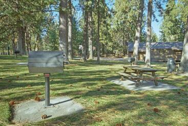 هتل Seventh Mountain Resort