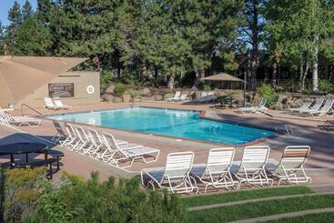 هتل Seventh Mountain Resort