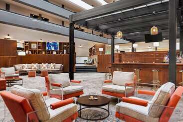 هتل Wyndham Fort Smith City Center