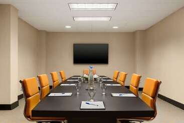 هتل Wyndham Fort Smith City Center