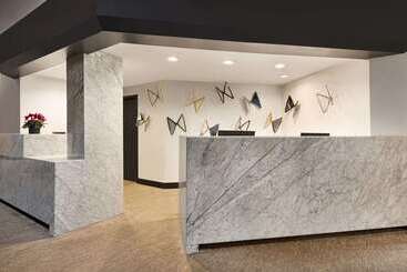 هتل Wyndham Fort Smith City Center