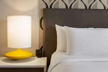 هتل Wyndham Fort Smith City Center