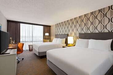هتل Wyndham Fort Smith City Center