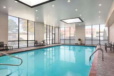 هتل Wyndham Fort Smith City Center