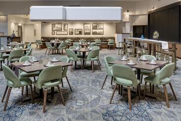 هتل Wyndham Fort Smith City Center