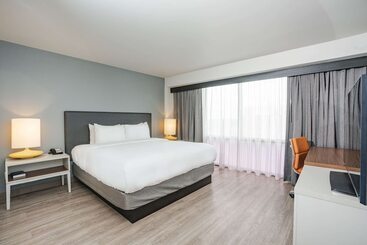 هتل Wyndham Fort Smith City Center