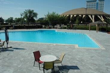 هتل Wyndham Garden Norfolk Downtown