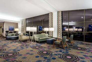 هتل Wyndham San Diego Bayside