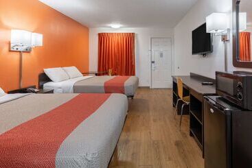 Motel 6 Bryan