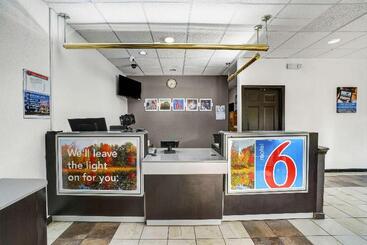Motel 6 Lawrenceville, Nj